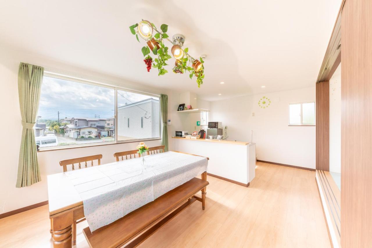 Private House Clover Fujikawaguchiko Dış mekan fotoğraf
